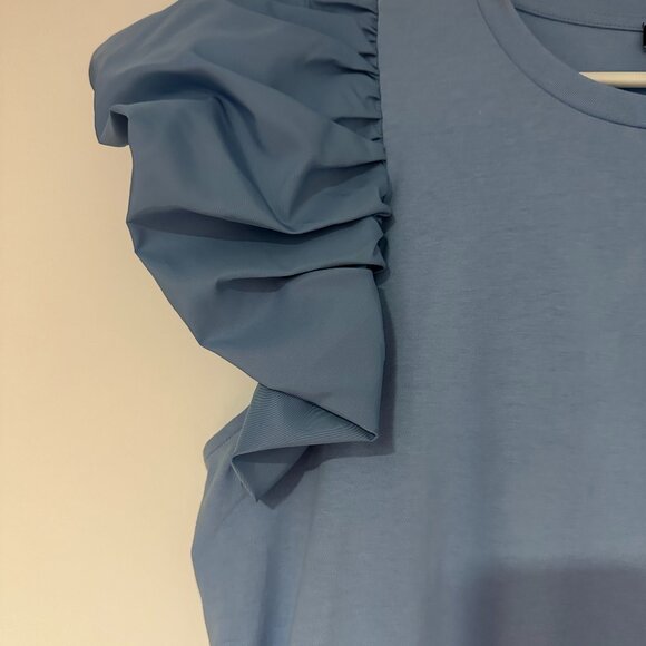 NWT Express Crew Neck Ruffle Sleeve Top Baby Blue Size Medium - Picture 2 of 5